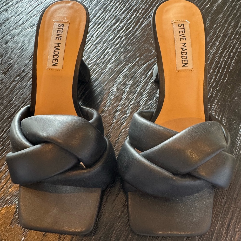 Steve Madden Black Mules with Twisted Design